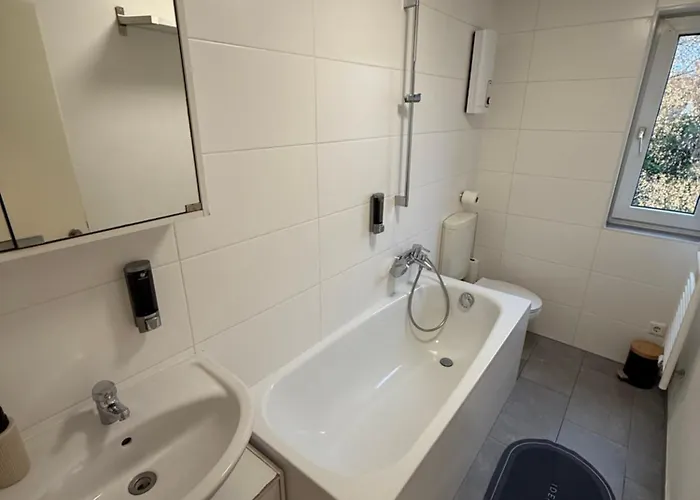 Monteurzimmer Schoelerpad Hostal *